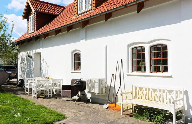 8 Person Holiday Home in Storvorde - Foto 1