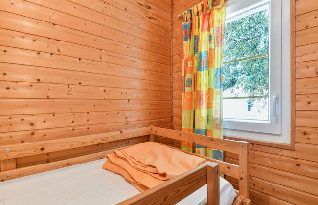 Gite in Holiday Park With Swimming Pool - Foto 3