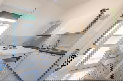Foto 2 - Tulipan in Livorno With 3 Bedrooms and 2 Bathrooms
