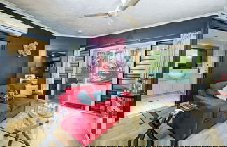 Foto 1 - Urban Haven Boutique 1BR Apt Near Parap Markets