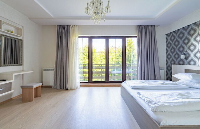 Faraway Aparthotel near Airport - Foto 51