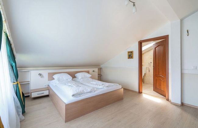 Faraway Aparthotel near Airport - Foto 17
