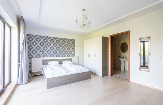 Faraway Aparthotel near Airport - Foto 54