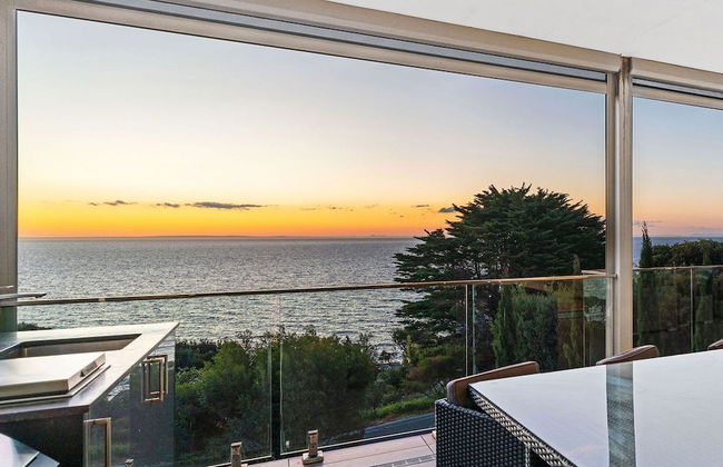 Hillside Luxe With Spa Bay Views - Foto 9