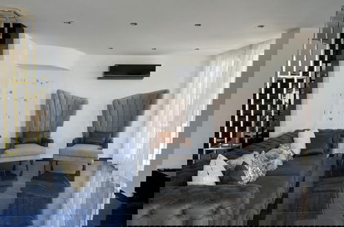 Photo 6 - Amazing House With Private Pool in Antalya