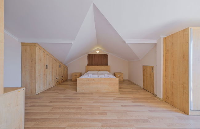 Talia deniz manzaralı 4 odalı lüks Villa - Photo 3