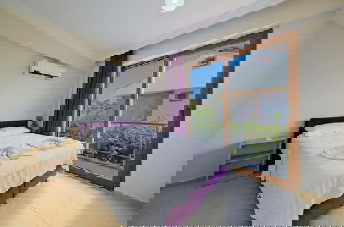 Foto 9 - Talia deniz manzaralı 4 odalı lüks Villa
