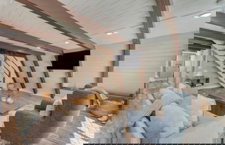 Foto 1 - Speckled by Avantstay Modern Interior, 0.5mi to Lake!