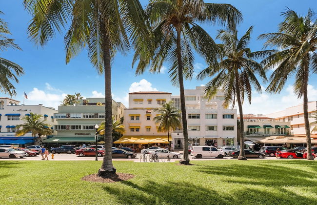 Beachfront 4 Room Ocean Drive Deluxe Suite - Foto 3