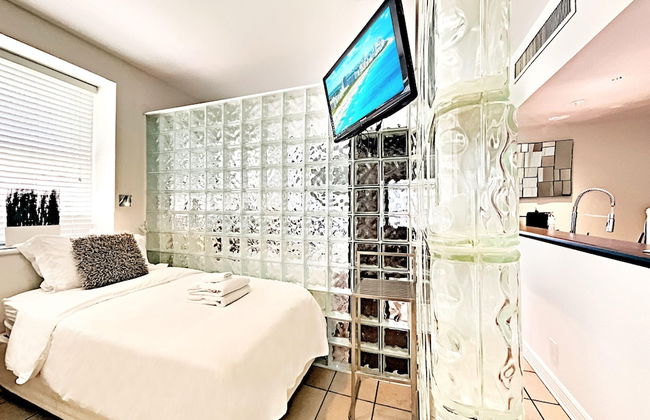 Beachfront 4 Room Ocean Drive Deluxe Suite - Foto 15
