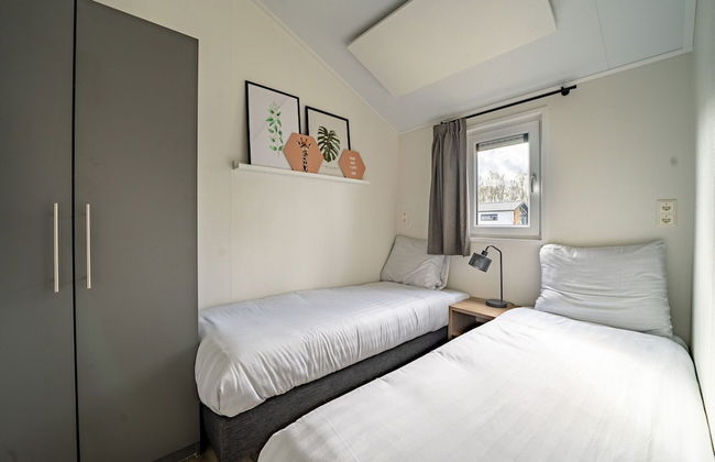 Nice Chalet With Combi Microwave, Near the Maas - Foto 4