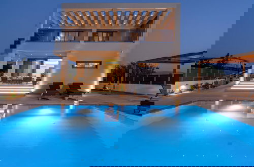Foto 66 - Diamond Villa With Swimming Pool