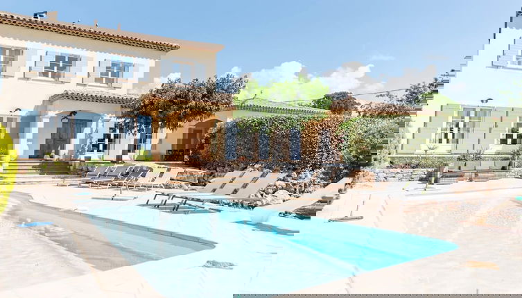 Foto 1 - French Bastide, Located in an Olive Grove