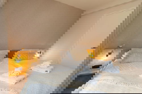 Foto 2 - Luxury Apartment With Sauna by the sea