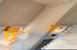 Foto 2 - Luxury Apartment With Sauna by the sea