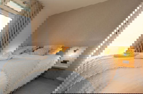 Foto 5 - Luxury Apartment With Sauna by the sea