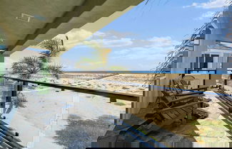 Photo 3 - Beach Break by Avantstay Oceanfront, View, Patio
