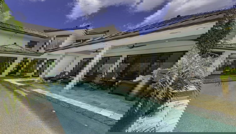 Foto 1 - Luxury Zen Retreat 3 Bedroom Home by RedAwning