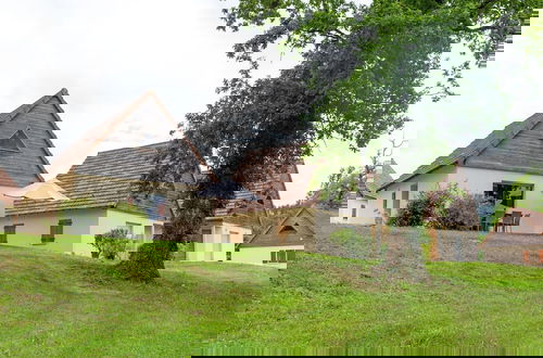 Foto 18 - Beautiful Holiday Home With Terrace