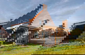 Foto 1 - Villa With hot tub and Sauna, on a Holiday Park
