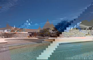 Foto 1 - TD Trulli Benedetta w Pool in Peaceful Nature