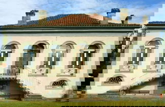 Foto 1 - Pradia's Modern Retreat