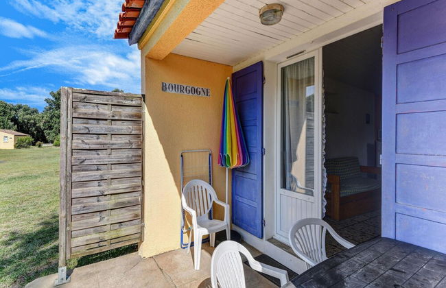 Gite in a Holiday Park With Swimming Pool - Foto 15