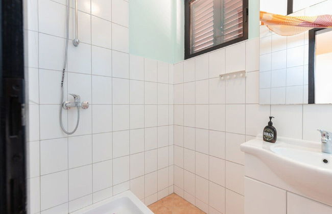 Apartments Ilija Njavro - One Bedroom Apartment With Terrace and Sea View - Foto 9
