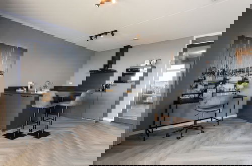 Foto 6 - Modern Apartment With Harbour View in Kamperland