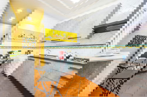 Foto 9 - Yellow City Apartment by Wonderful Italy