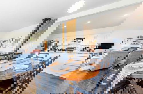 Photo 10 - Saratoga by the Sea by Avantstay Panoramic View, Near Langley