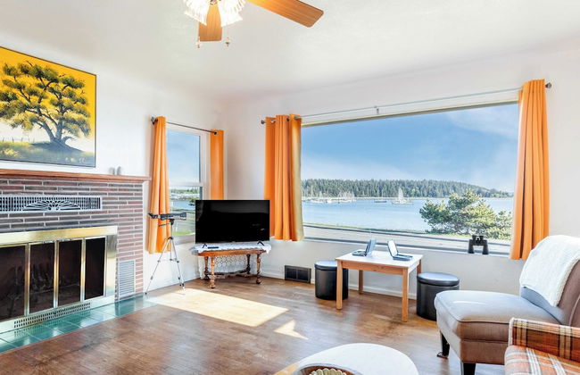 The Little Pink House by Avantstay Water Views - Foto 21