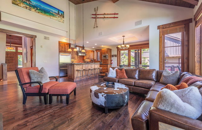 Lux Townhome Next to Village by Sierra Getaways - Foto 16