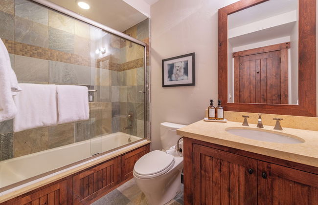 Lux Townhome Next to Village by Sierra Getaways - Foto 31