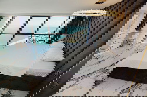 Photo 10 - Panorama