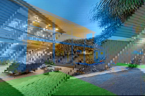 Foto 51 - 16 Palms by Avantstay Luxury Getaway, Backyard Oasis Pool & Playscape Access