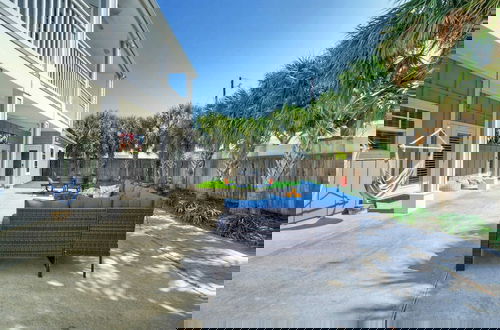 Foto 1 - 16 Palms by Avantstay Luxury Getaway, Backyard Oasis Pool & Playscape Access
