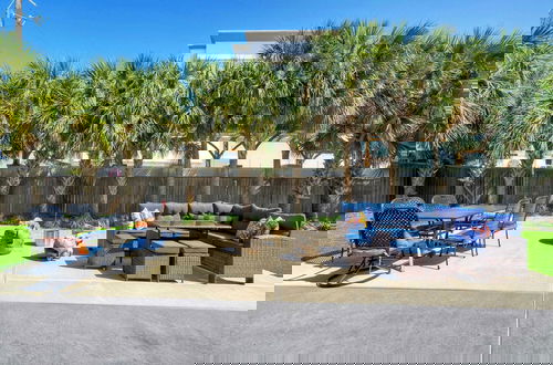 Foto 43 - 16 Palms by Avantstay Luxury Getaway, Backyard Oasis Pool & Playscape Access