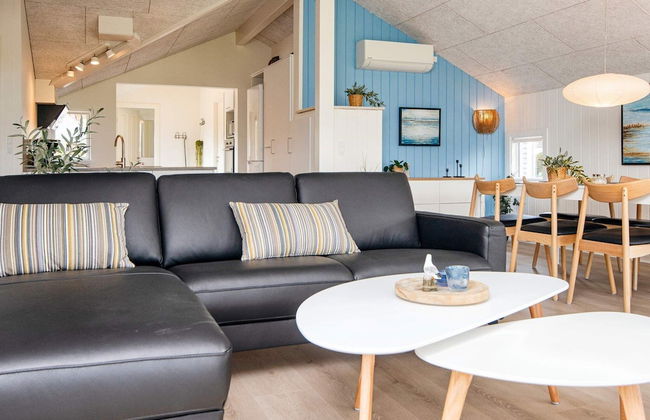 4 Star Holiday Home in Sjolund - Photo 8