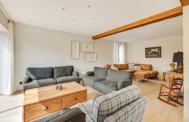 Lush Holiday Home in Limburg With Jacuzzi - Foto 16