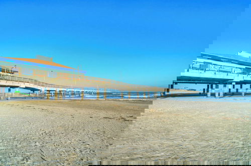Foto 45 - Boujee Pelican by Avantstay Pool+game Room+views