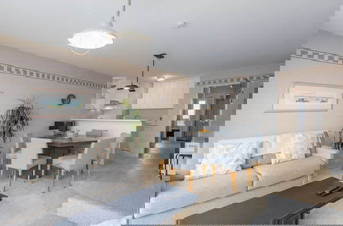 Foto 1 - Apartment in Austria With Sea View