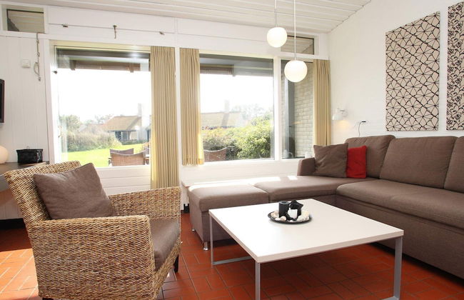 6 Person Holiday Home on a Holiday Park in Saeby - Foto 11
