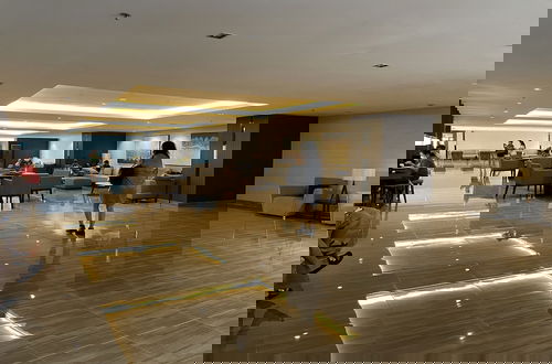 Foto 3 - Luxury Air Residences By Makati