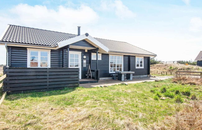 8 Person Holiday Home in Harboore - Foto 1