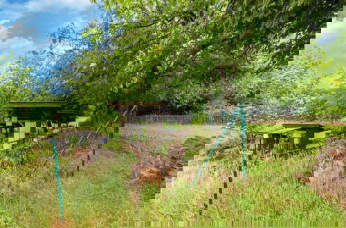Photo 13 - Charming Holiday Home in Clavier With Garden