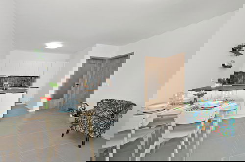 Foto 17 - Fully equipped apartments with Terraces, Free garage parking, Netflix & AC - by Apartmány Šlapanice cz