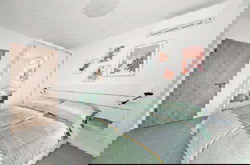 Foto 9 - Fully equipped apartments with Terraces, Free garage parking, Netflix & AC - by Apartmány Šlapanice cz