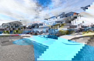 Foto 1 - Mery's Sunny Pool Apartment