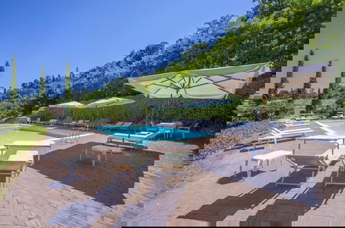 Photo 7 - Villa Faccioli Deodara With Shared Pool